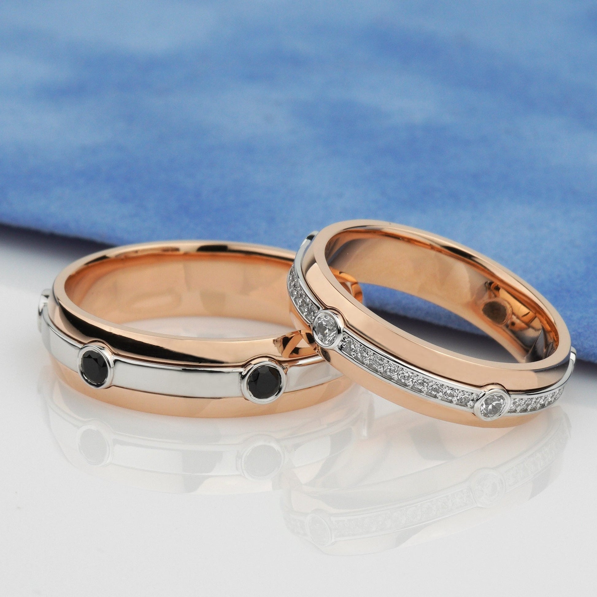 Two-tone matching wedding bands with black and white diamonds. Unique wedding bands set. His and hers wedding bands. Couple rings set. Matching wedding bands. Diamond gold rings. Diamond wedding bands
