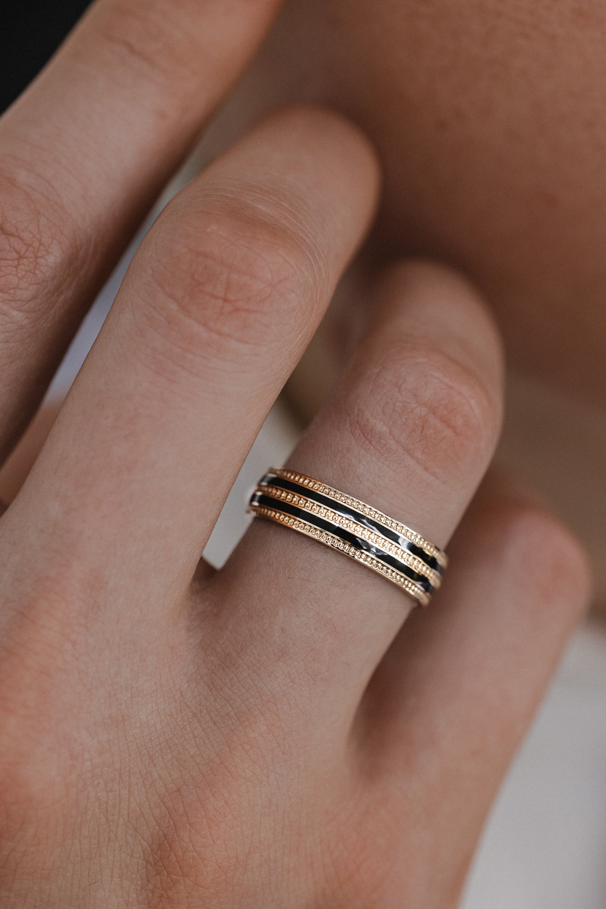 Unique gold wedding bands with white and black enamel. Couple wedding rings. Matching wedding bands. His and hers wedding rings set. Unique gold rings set.