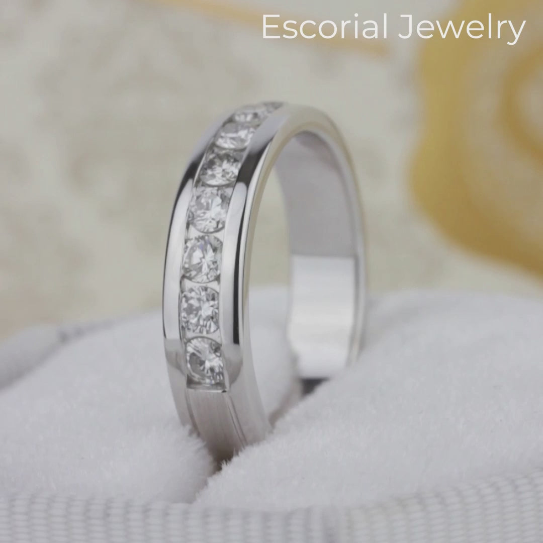 Womens wedding bands with Moissanite stones. Womens wedding ring. Wedding bands women. Bridal ring. Gold ring for women. Diamond gold band. White gold diamond band. White gold damond ring.